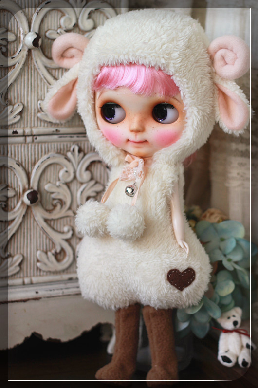 Sheep outfit for Blythe by Chilly Qi, Blythe clothes